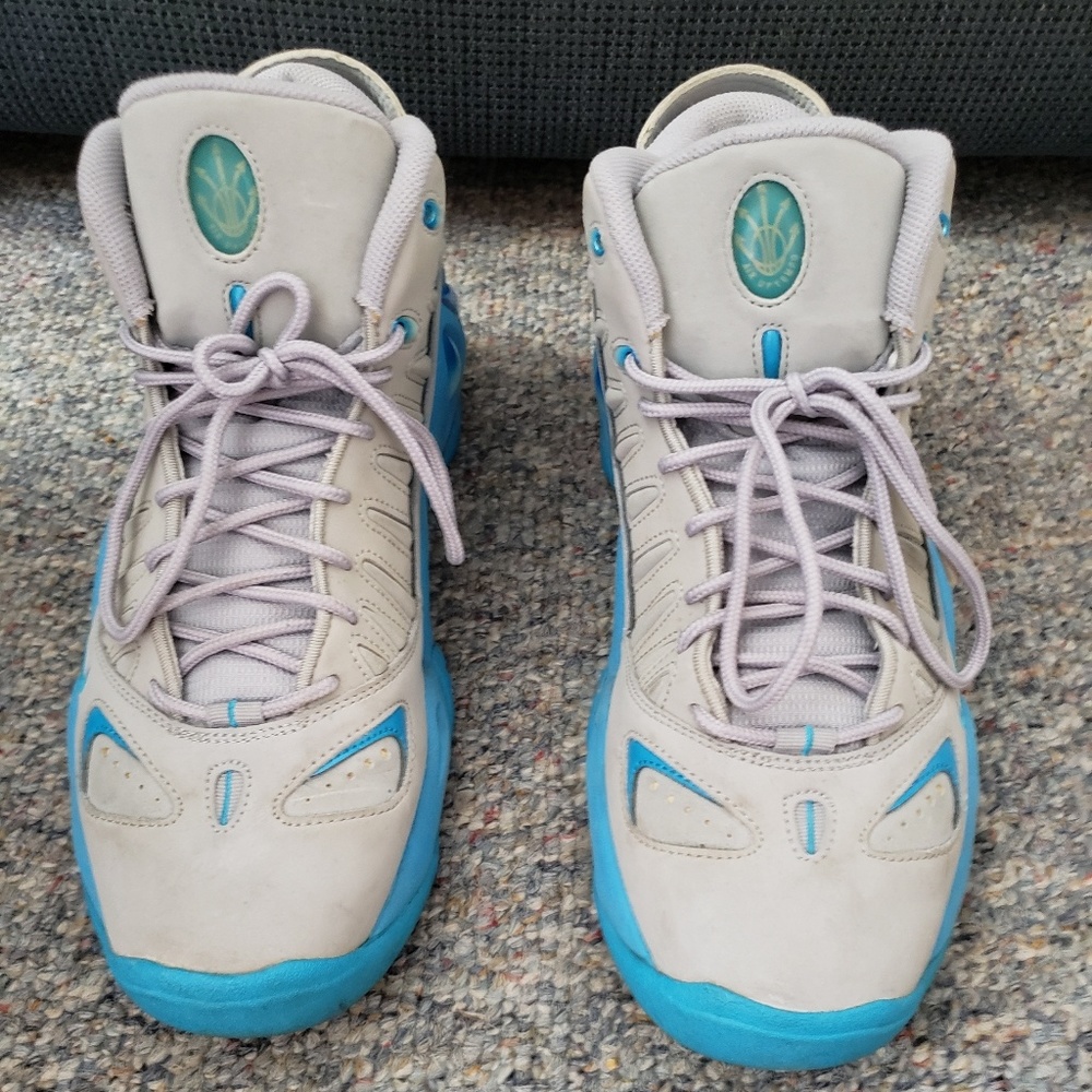 Nike air sneakers